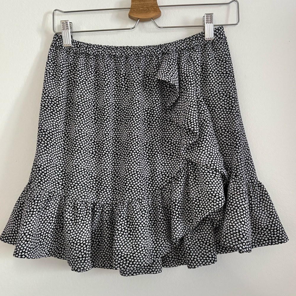 Michael Kors Black and White Flowy Mini Skirt